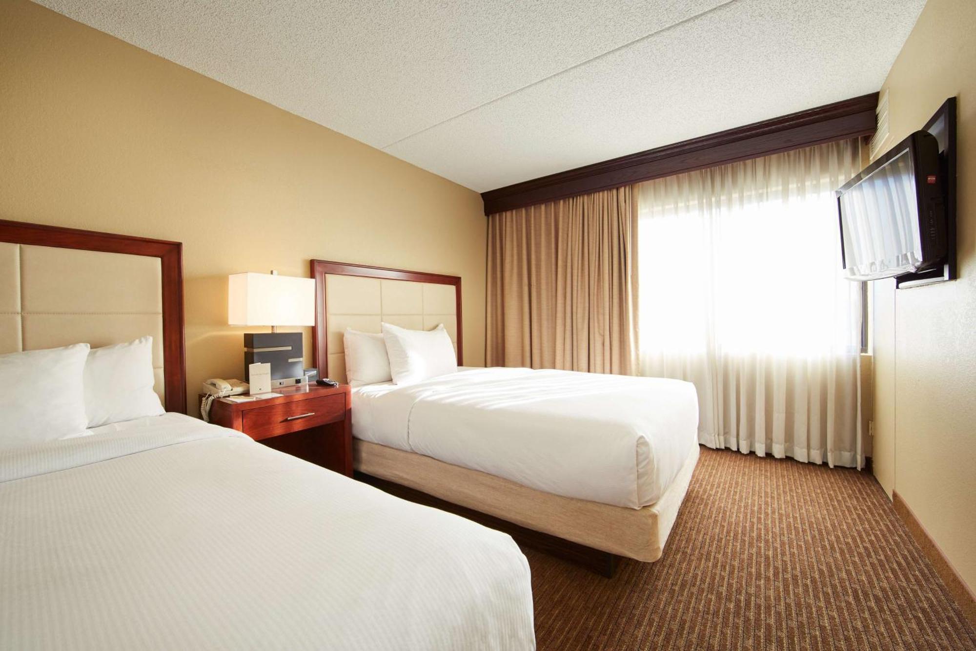 Doubletree Suites By Hilton Hotel Cincinnati - Blue Ash Sharonville Eksteriør billede