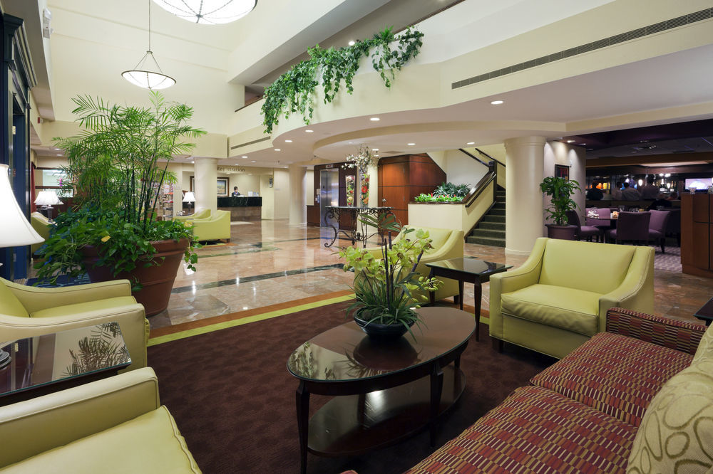 Doubletree Suites By Hilton Hotel Cincinnati - Blue Ash Sharonville Interiør billede
