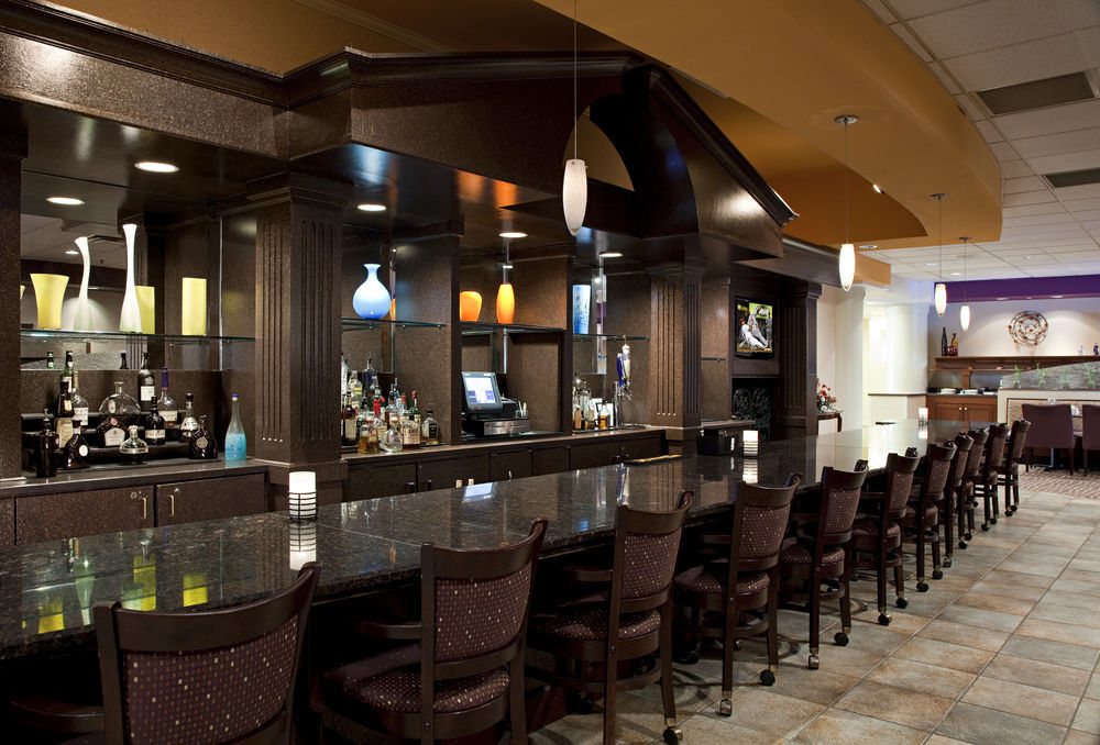 Doubletree Suites By Hilton Hotel Cincinnati - Blue Ash Sharonville Restaurant billede