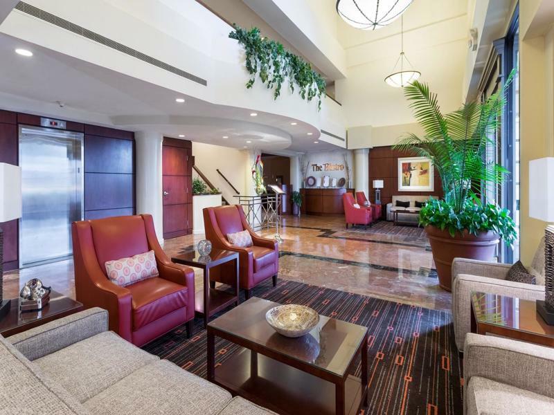 Doubletree Suites By Hilton Hotel Cincinnati - Blue Ash Sharonville Eksteriør billede